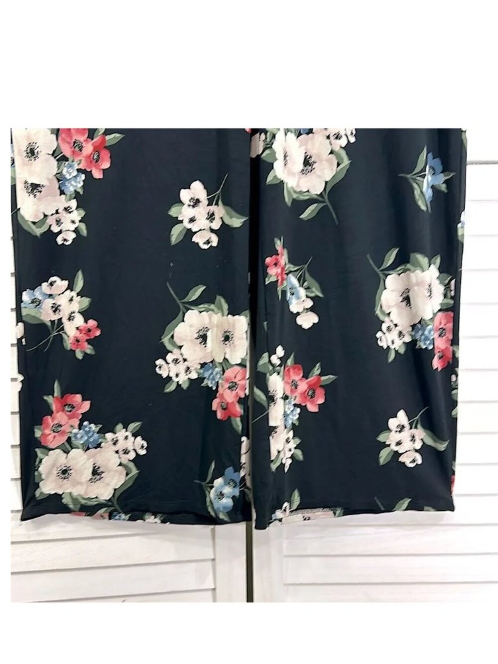 J. Jill Wearever Full Leg Cropped Pants Size Large Floral Flowy - Picture 6 of 9